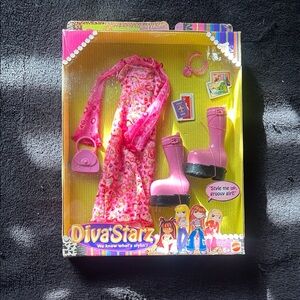 Diva Starz Pink Fashion Doll Outfit Set